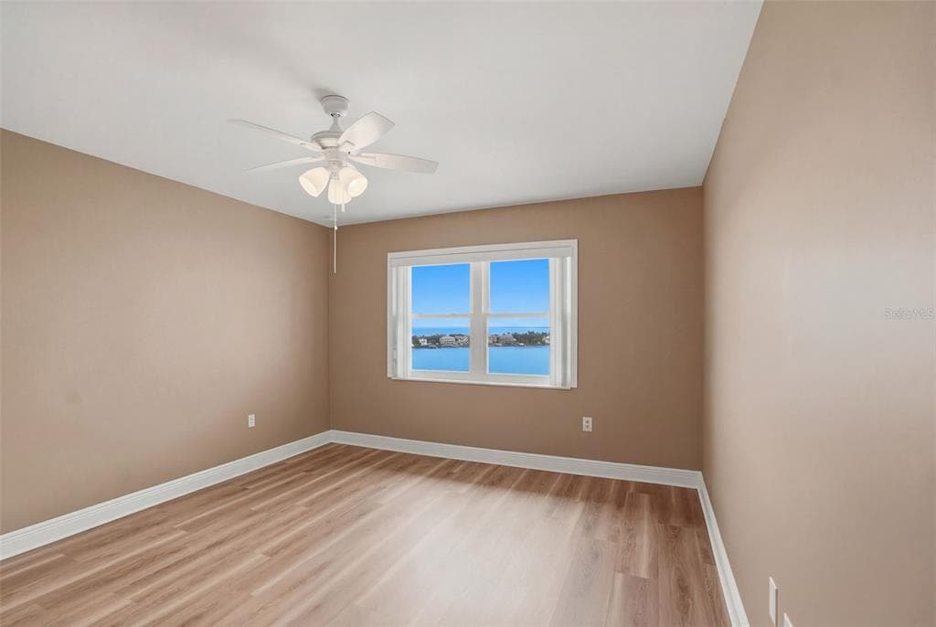 5108 BRITTANY DRIVE S 1006 photo 7