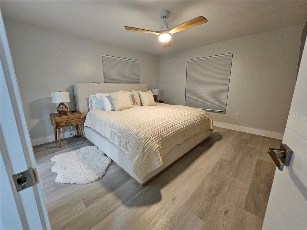 975 CORONADO DRIVE photo 22