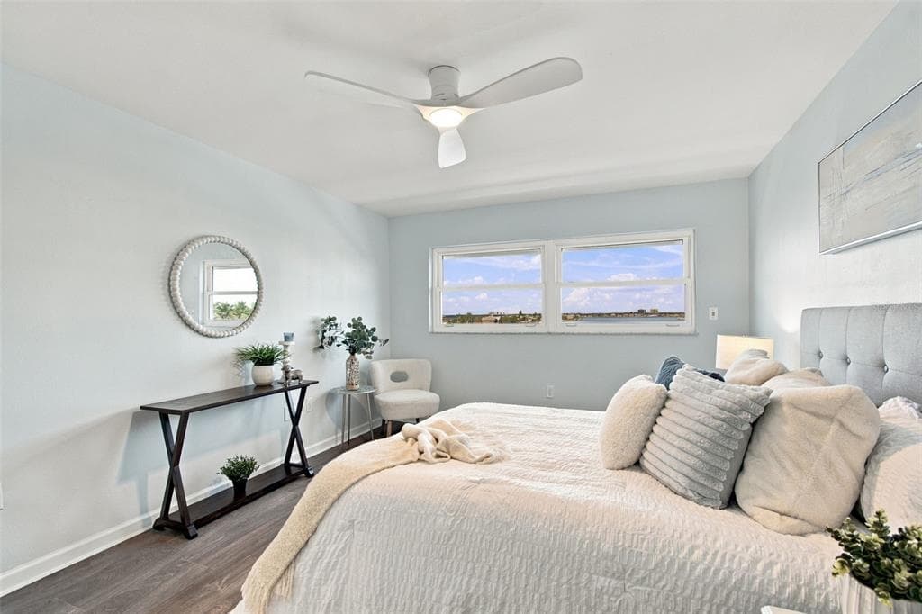 5555 GULF BOULEVARD 419 photo 20