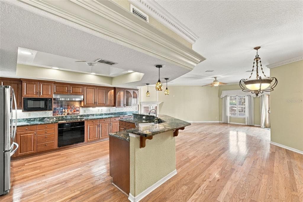 9227 CAPTIVA CIRCLE photo 6