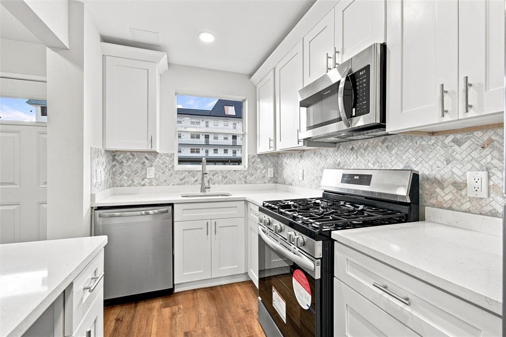 5955 30TH AVENUE S 111 photo 2