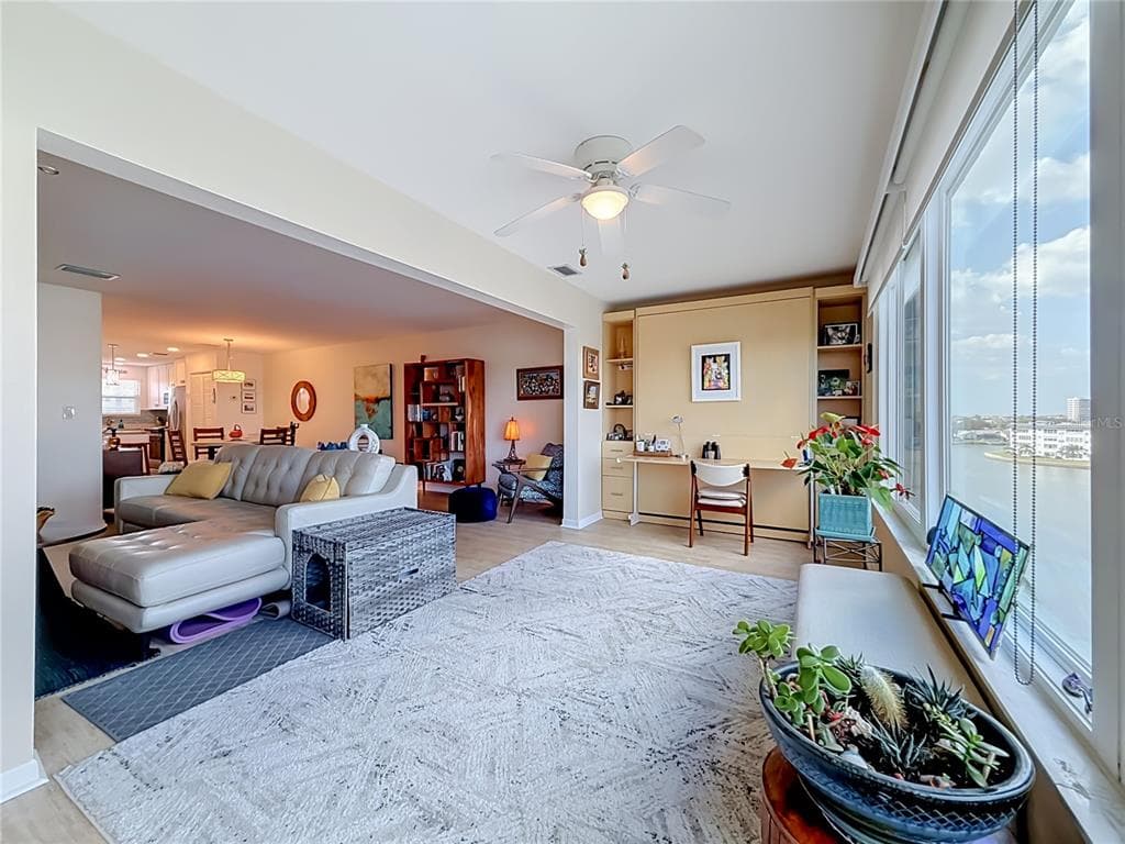 5925 SHORE BOULEVARD S 611 photo 23