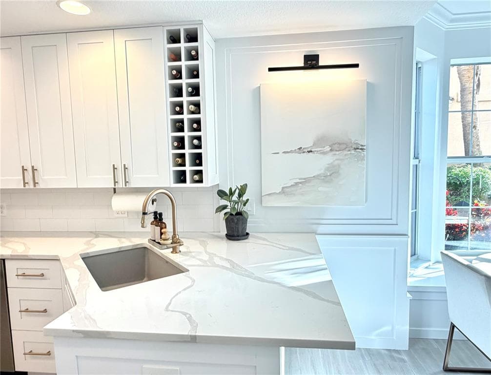 1523 NAPOLI DRIVE E photo 6