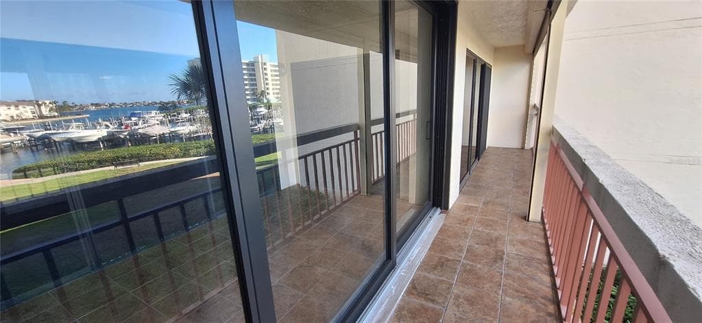 7907 SAILBOAT KEY BOULEVARD S 205 photo 20