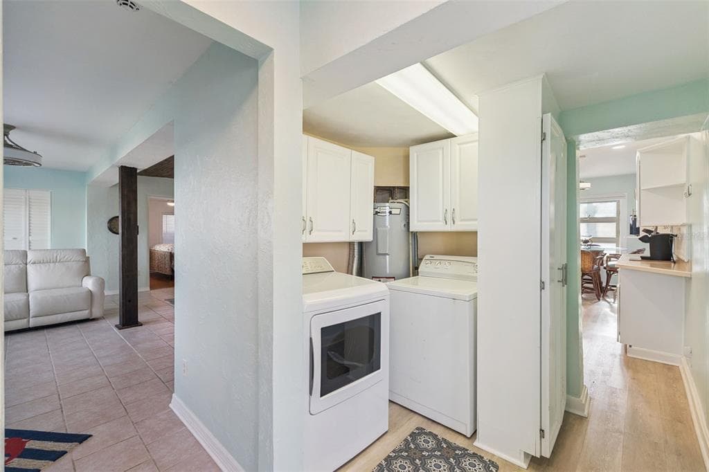 5959 RIVERSIDE DRIVE photo 13