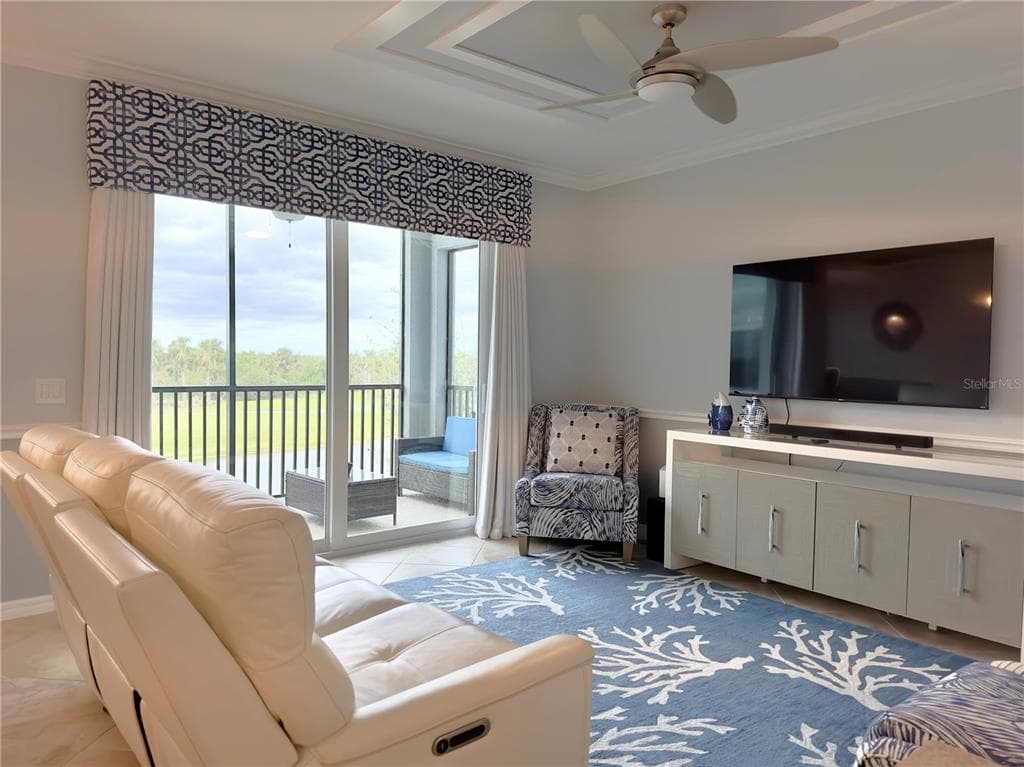 14091 HERITAGE LANDING BOULEVARD 127 photo 7