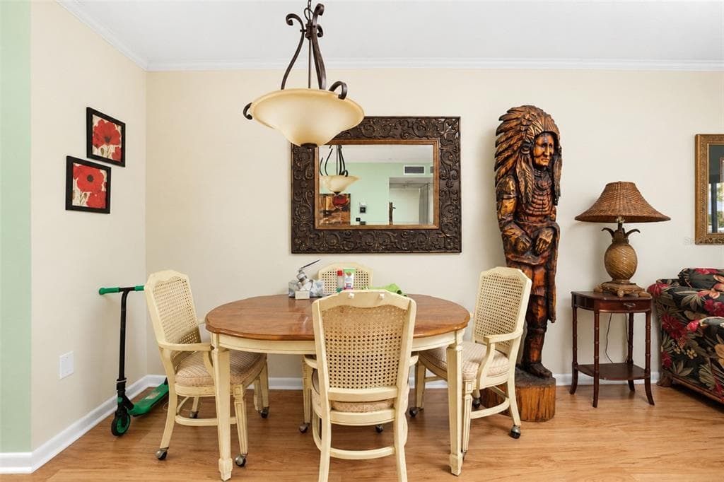 150 ENGLEWOOD ISLES PARKWAY 508 photo 17