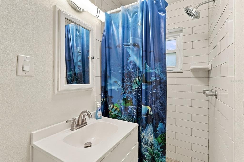 4331 TAHITI DRIVE photo 12