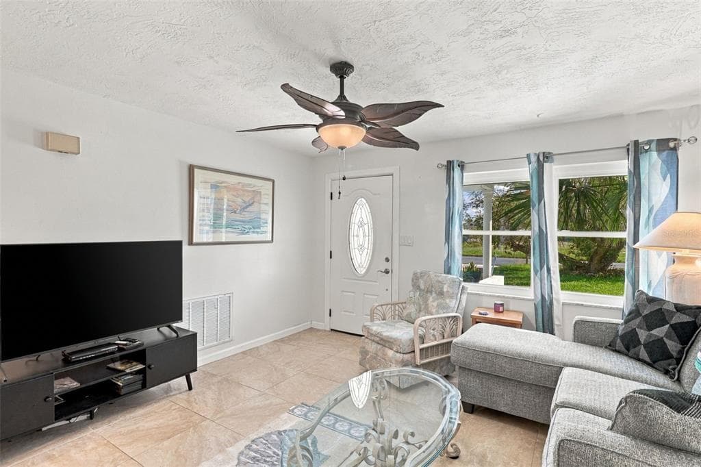 4331 TAHITI DRIVE photo 8