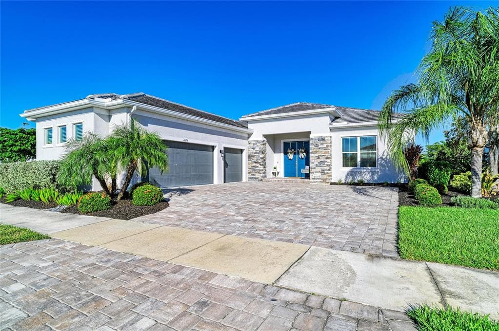 4624 ANTRIM DRIVE photo 6