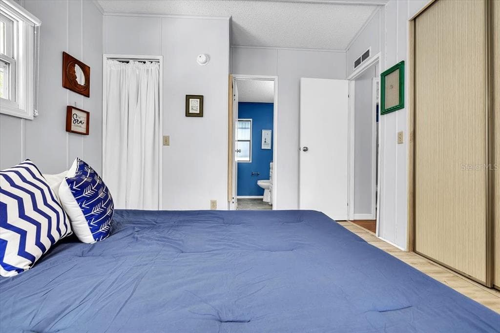 47 N STARBOARD DRIVE photo 23
