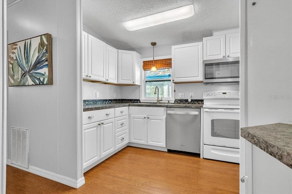 47 N STARBOARD DRIVE photo 15
