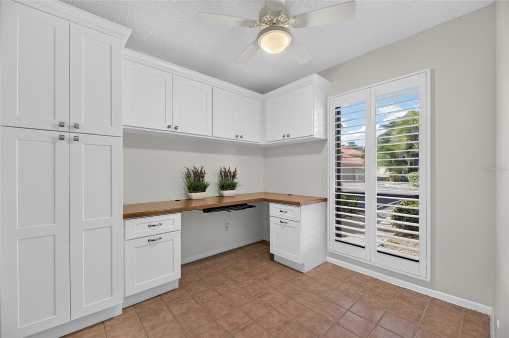 4750 BRITTANY DRIVE S 26 photo 14