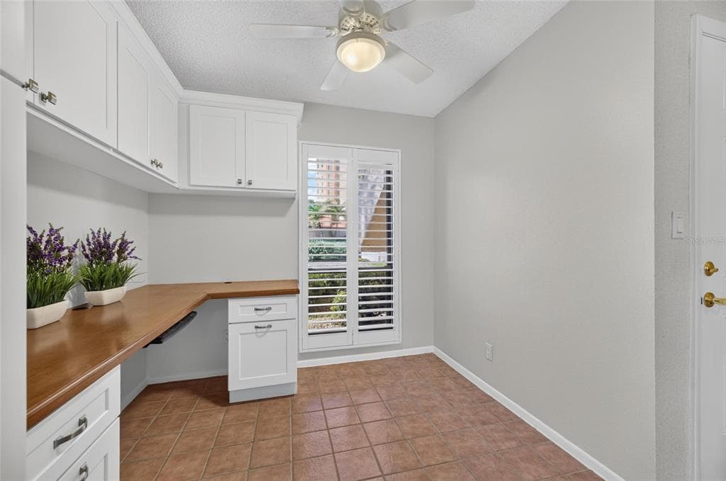4750 BRITTANY DRIVE S 26 photo 15