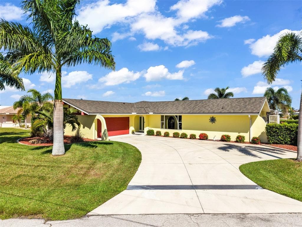 536 MATARES DRIVE photo 4