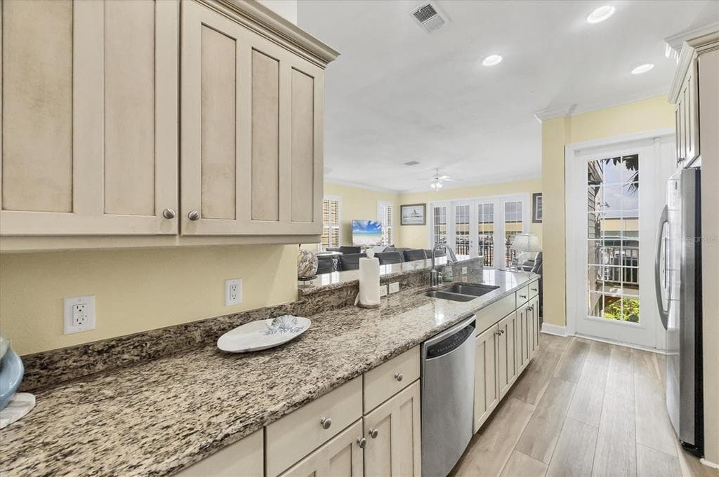 11744 ANGLERS CLUB DRIVE 116 photo 13