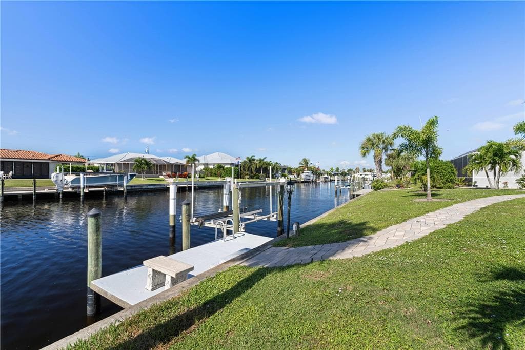 341 DELIDO COURT photo 6