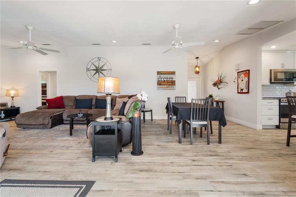 341 DELIDO COURT photo 21