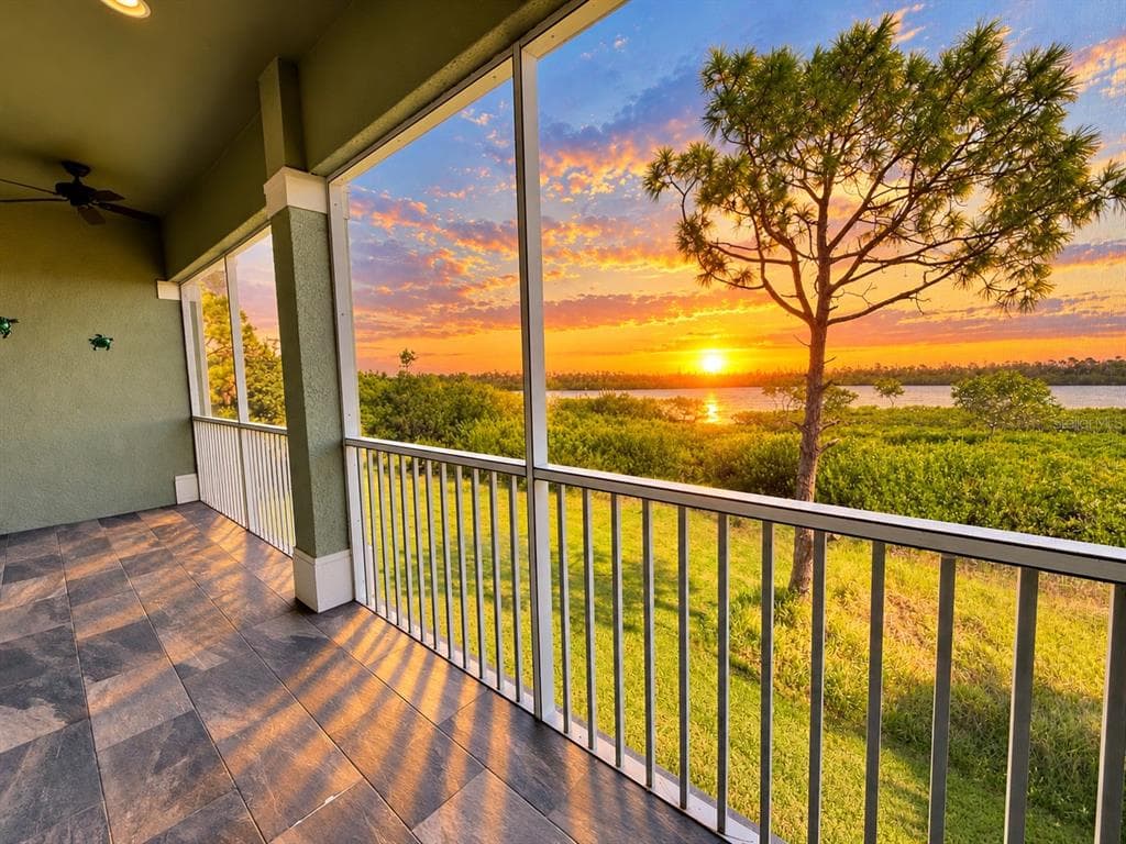 10320 LANDS END CIRCLE 47 photo 3
