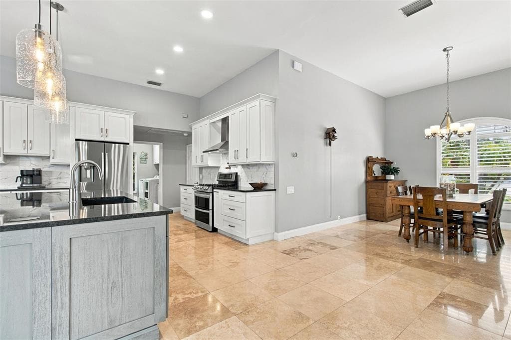 5406 E LONGBOAT photo 6