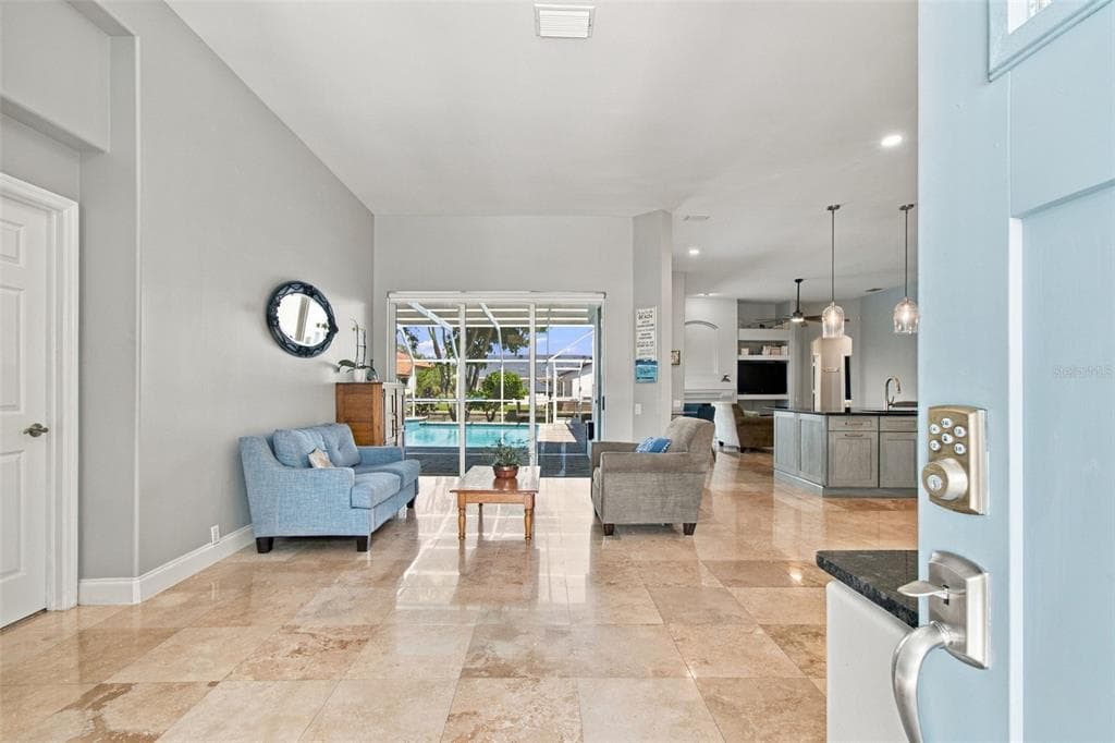 5406 E LONGBOAT photo 3