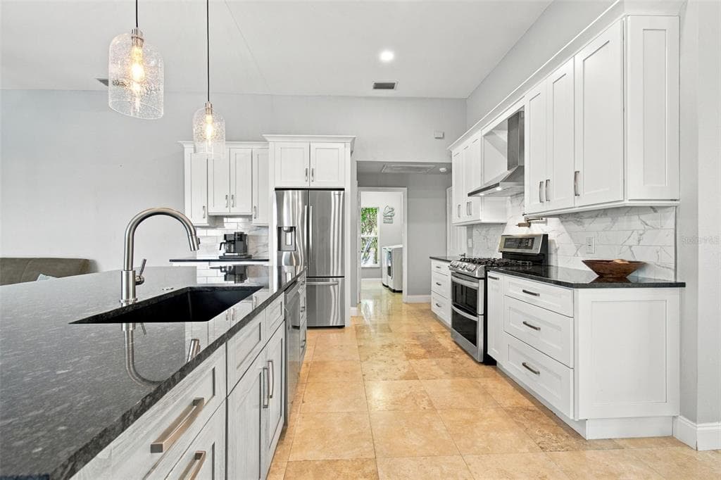 5406 E LONGBOAT photo 10