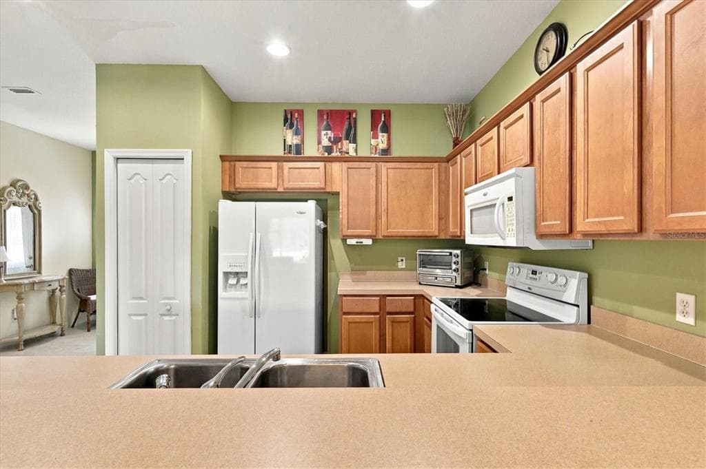 2349 FELICITY PLACE photo 11