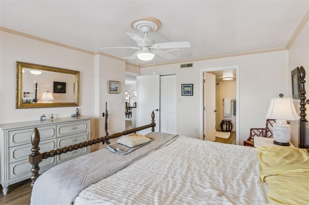12525 3RD STREET E 205 photo 23