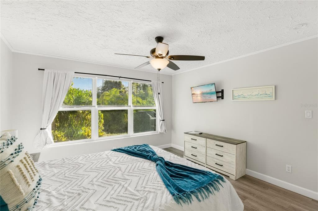 4230 BAIRD STREET photo 22