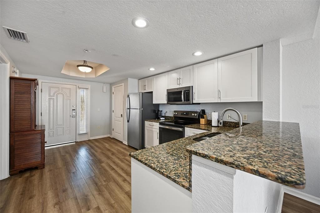12000 GULF BOULEVARD 513S photo 12