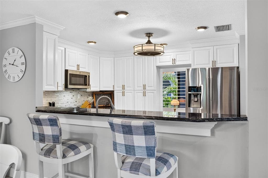 6326 GRAND BAHAMA CIRCLE F photo 6