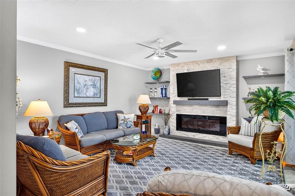 6326 GRAND BAHAMA CIRCLE F photo 13