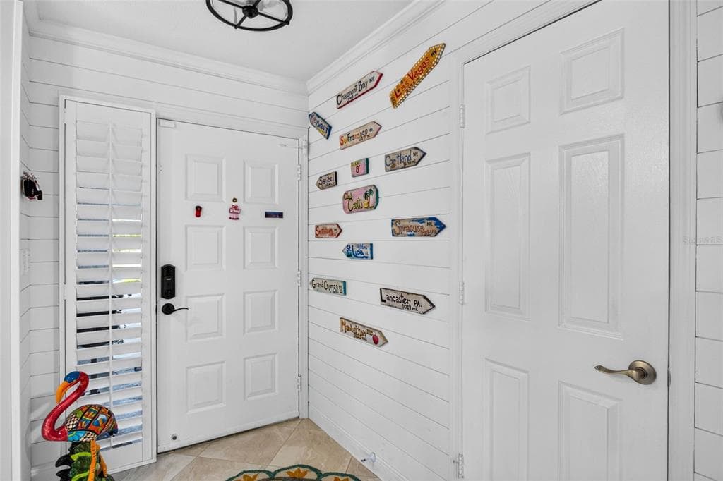 6326 GRAND BAHAMA CIRCLE F photo 5