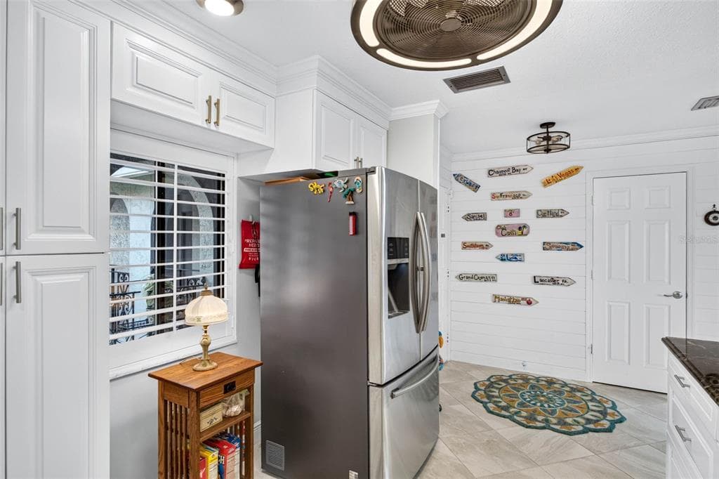 6326 GRAND BAHAMA CIRCLE F photo 9