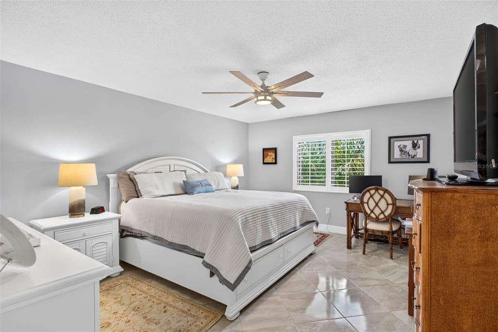 6326 GRAND BAHAMA CIRCLE F photo 25