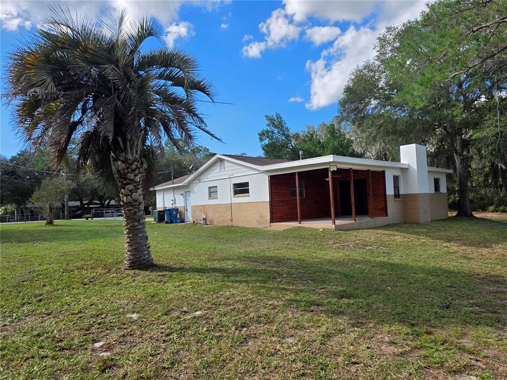 8270 NORMLEE ROAD photo 9