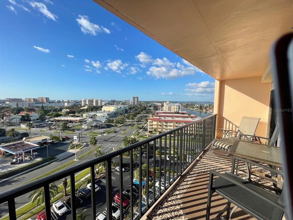 51 ISLAND WAY 1109 photo 16