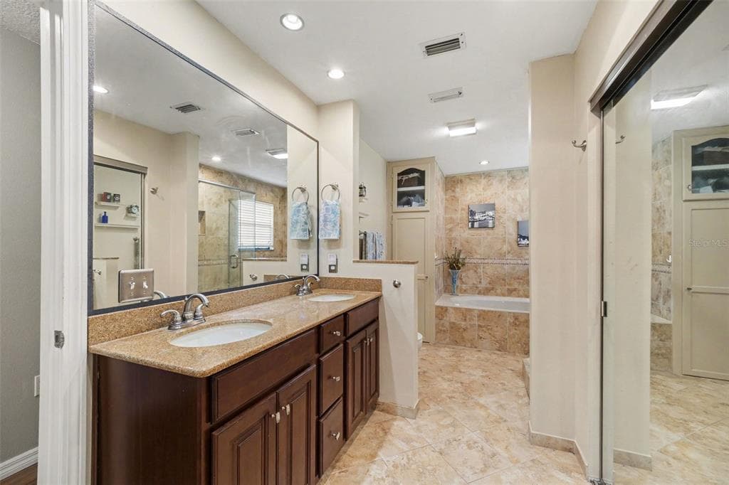 7366 WINDOVER WAY photo 17