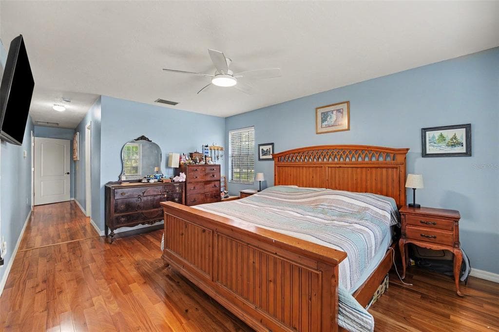 7366 WINDOVER WAY photo 11