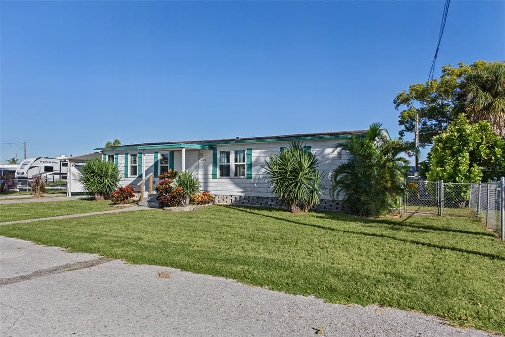 6805 HERON LANE photo 16