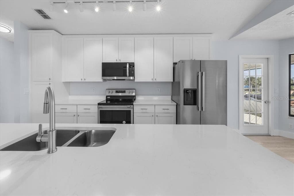 4066 ORIENT DRIVE photo 10