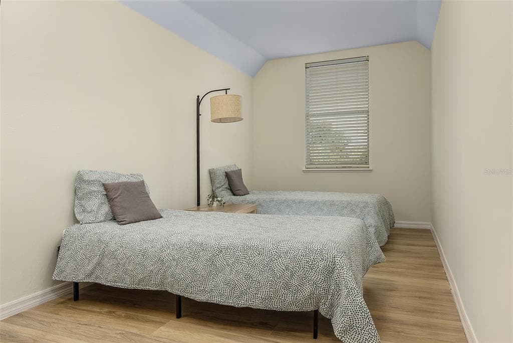 197 ALBERT LANE photo 22