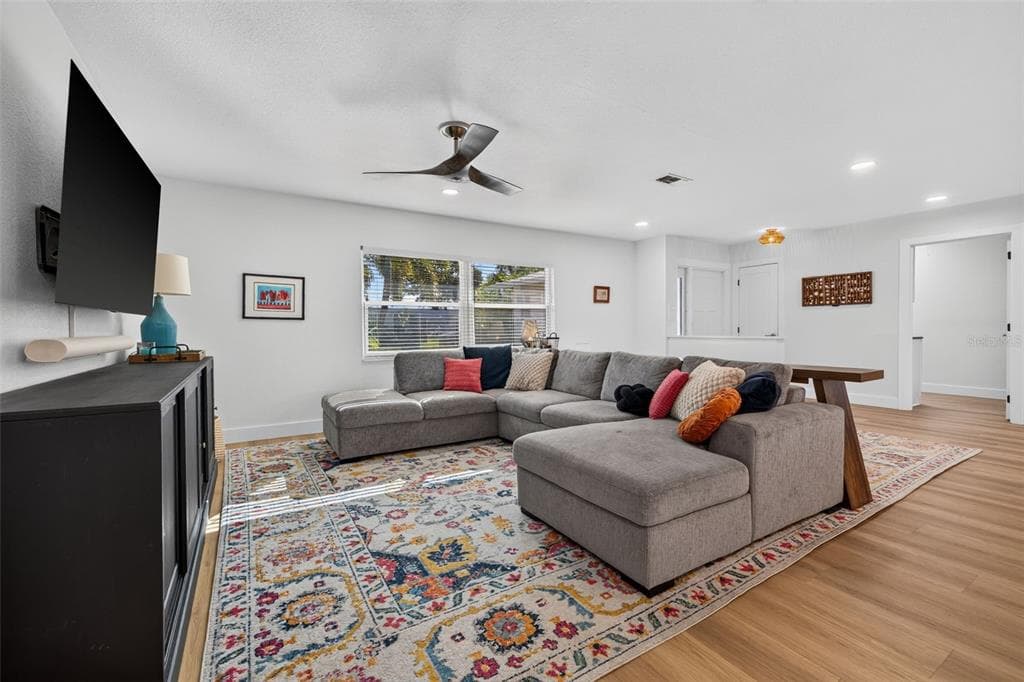 4606 BAY CREST DRIVE photo 20