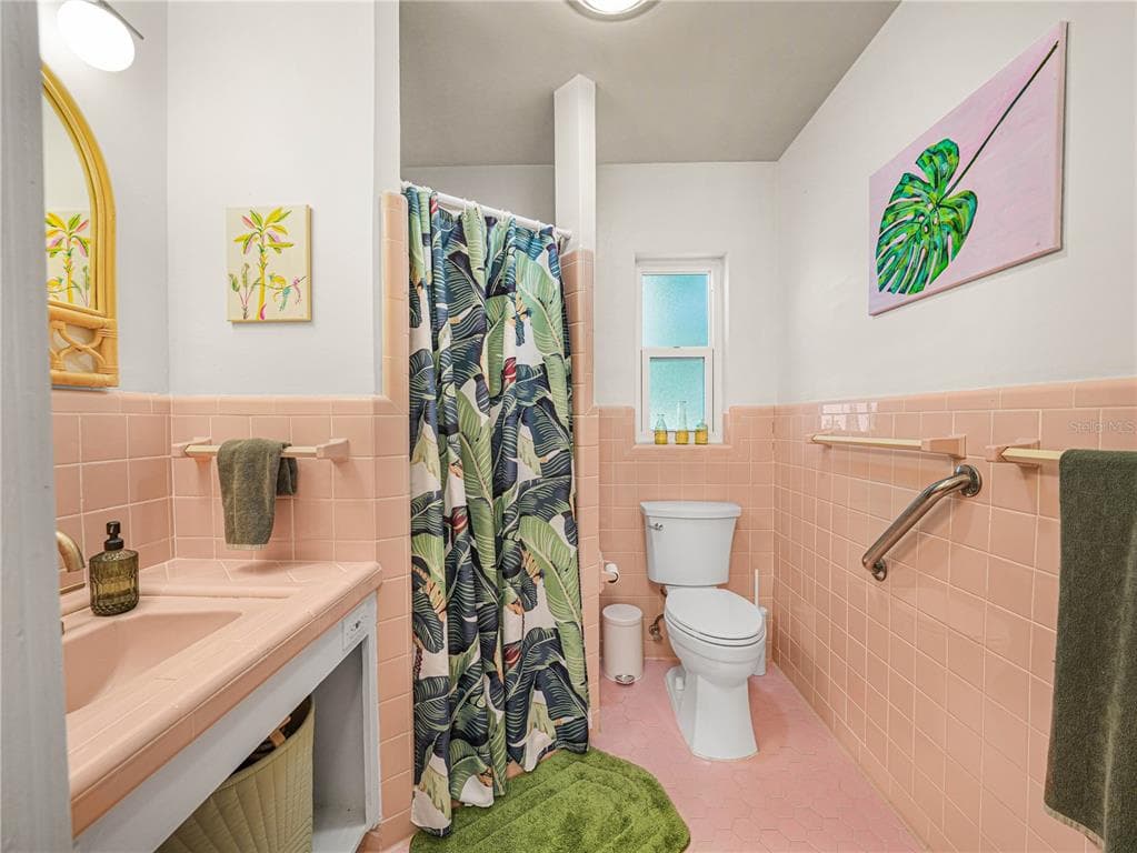 1329 HOLLISTER ROAD photo 22