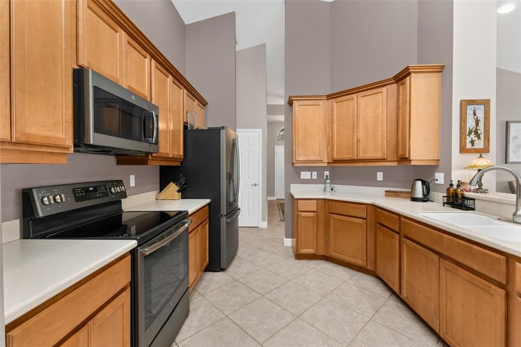 14394 SILVER LAKES CIRCLE photo 13
