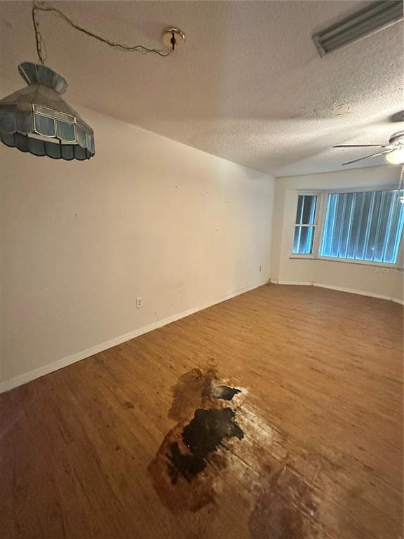 1554 INVERNESS STREET photo 7