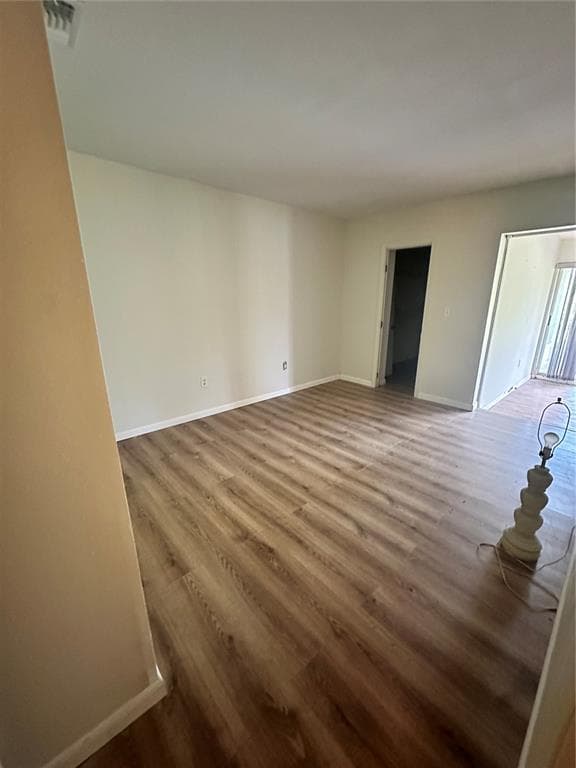 1554 INVERNESS STREET photo 19