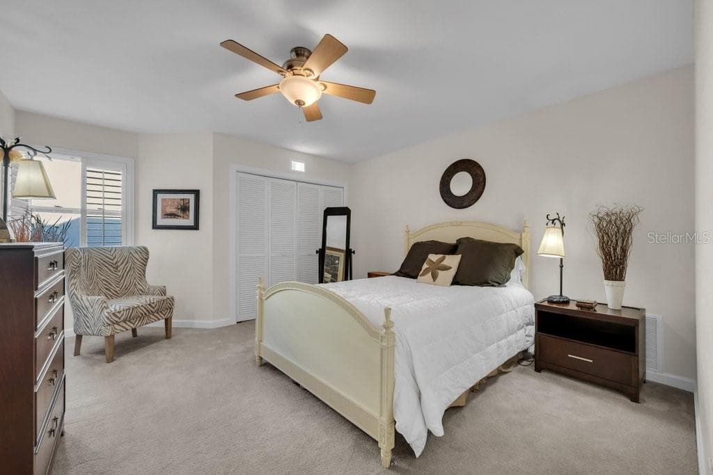 1184 WEYBRIDGE LANE photo 22