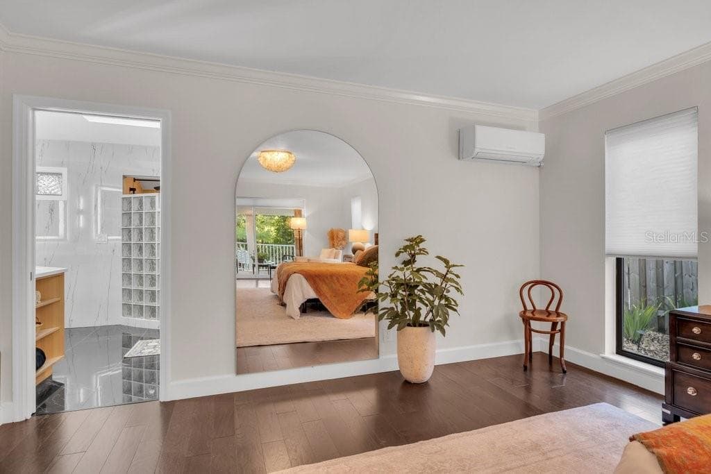 1184 WEYBRIDGE LANE photo 20