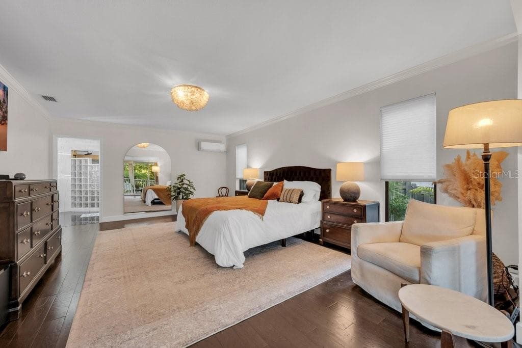 1184 WEYBRIDGE LANE photo 21